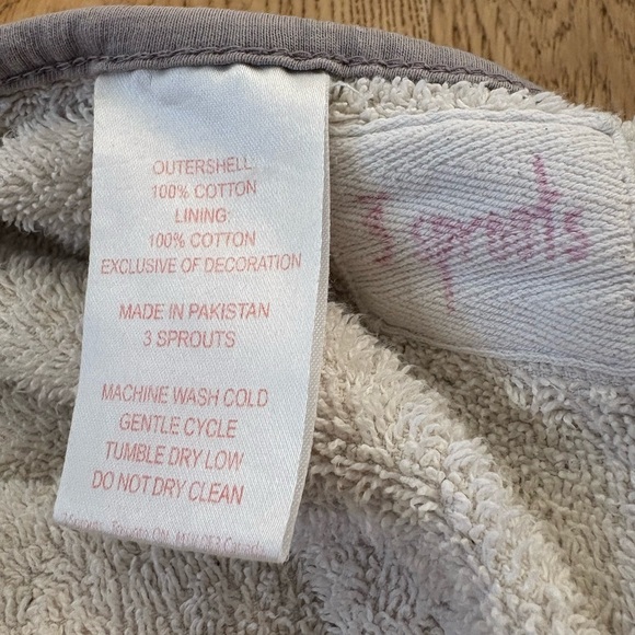 2 children’s towels - Picture 6 of 6